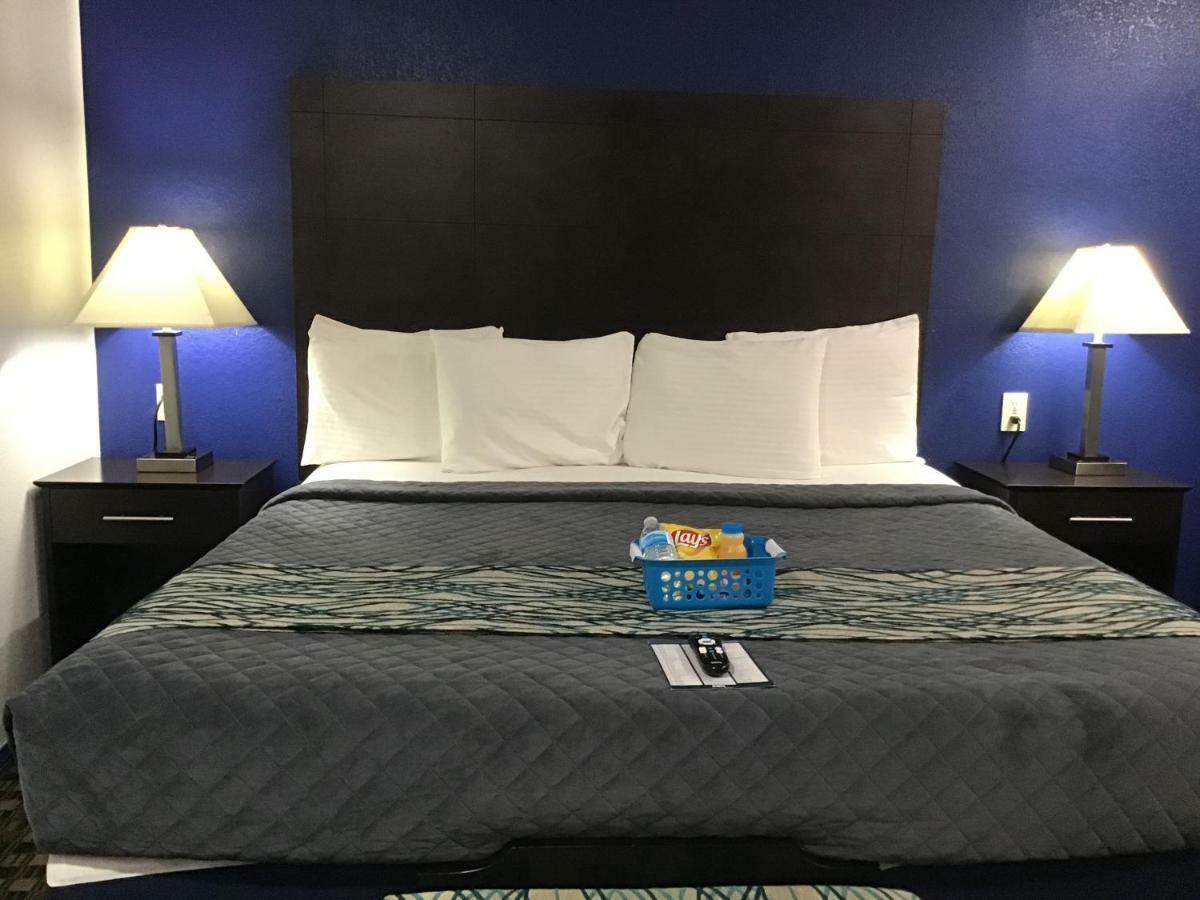 Budget Inn & Suites Oklahoma Dış mekan fotoğraf
