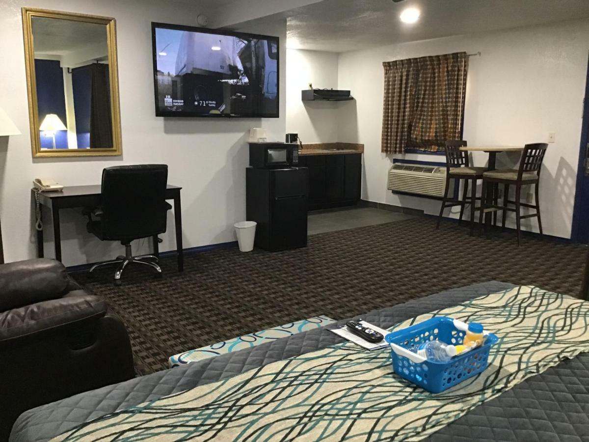 Budget Inn & Suites Oklahoma Dış mekan fotoğraf